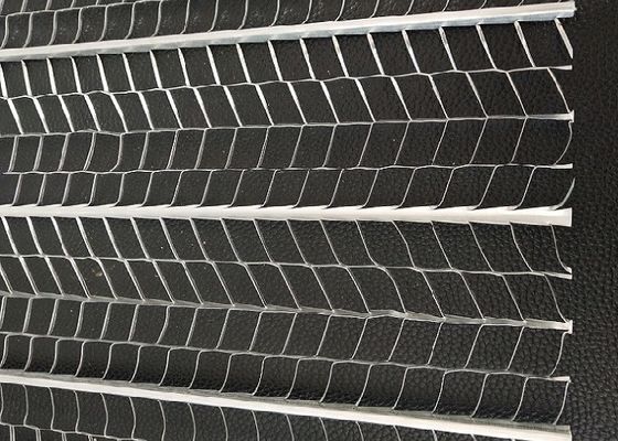 la larghezza Rib Lath Mesh Diamond Hole di 610mm ha galvanizzato la lunghezza del metallo 2m